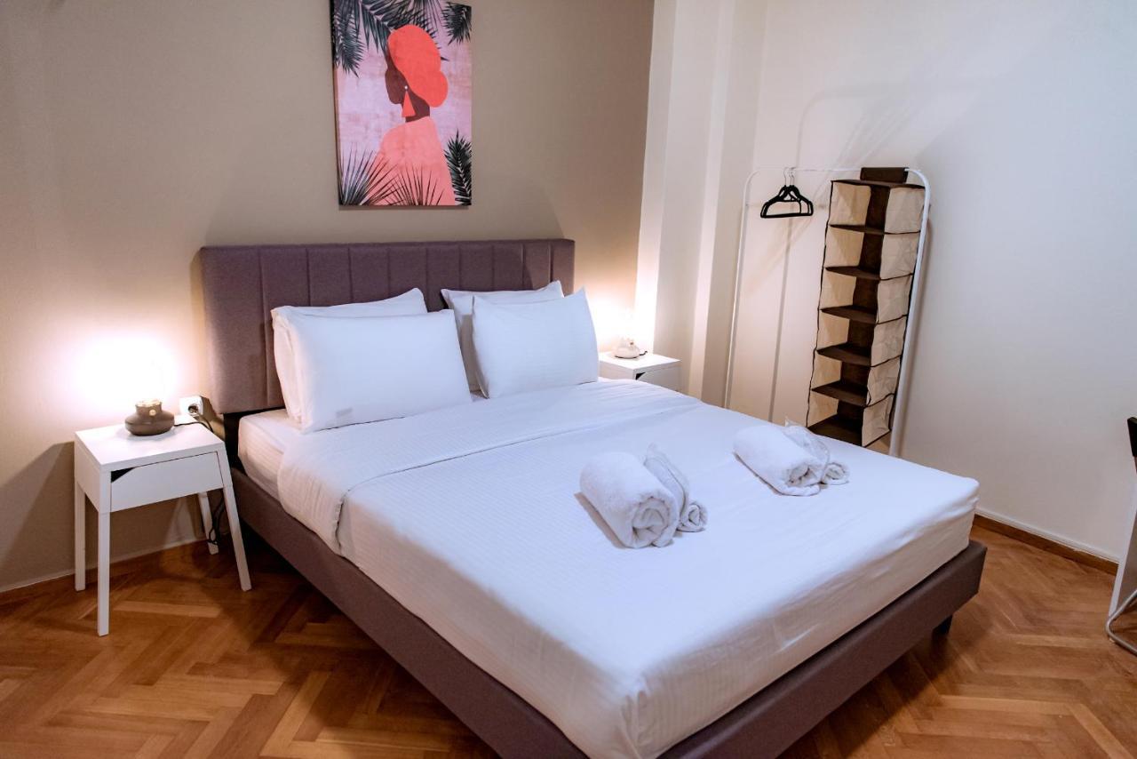 Plaka Apartment เอเธนส์ ภายนอก รูปภาพ